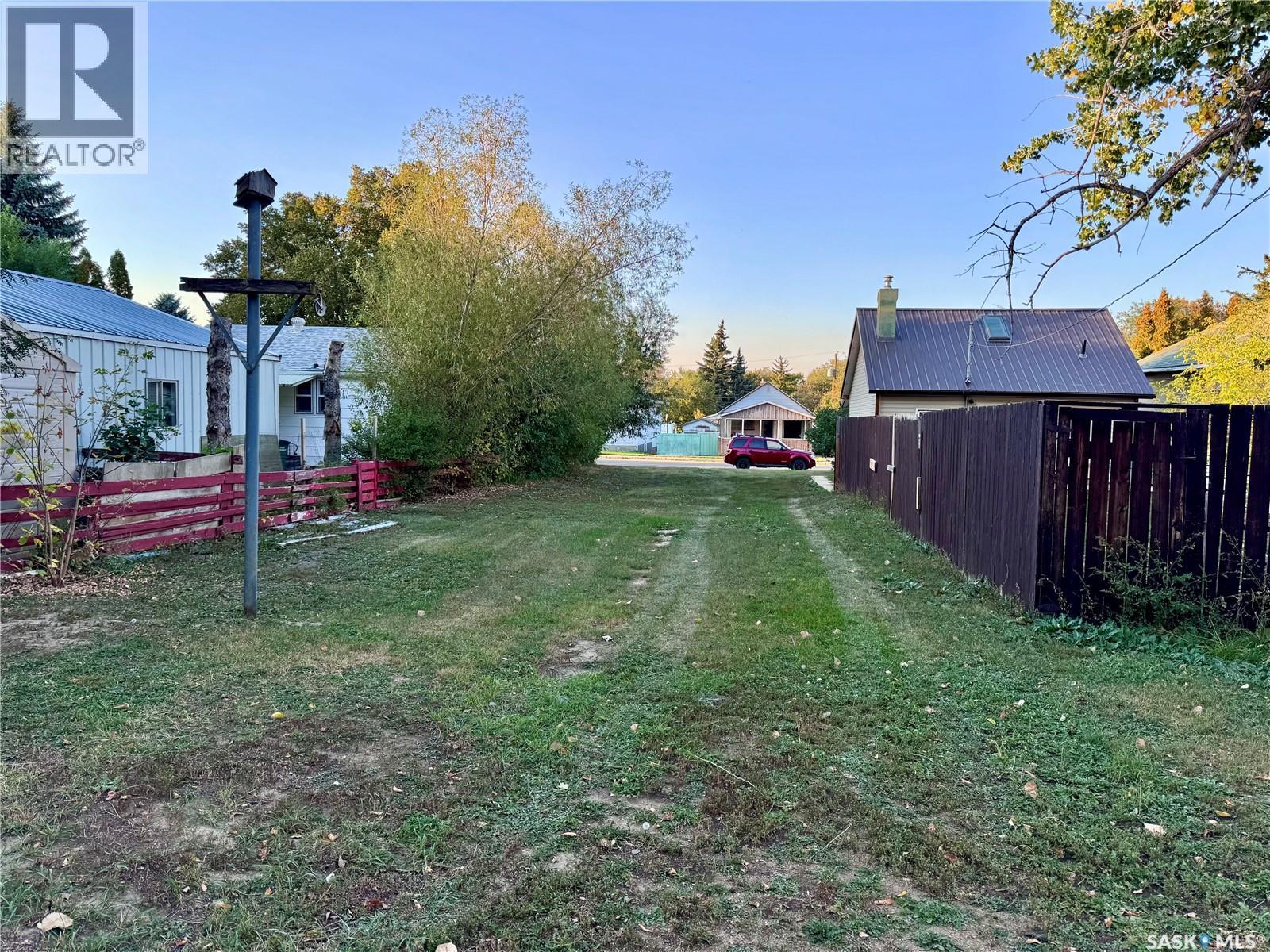 239 Iroquois Street W, Moose Jaw, SK