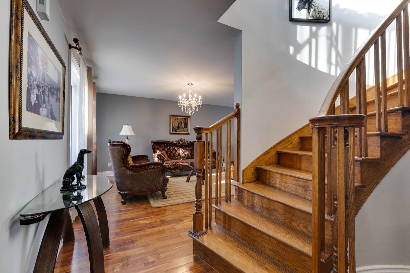 Hall - 4629 Rue Laprade, Laval (Chomedey), QC - Indoor Photo Showing Other Room