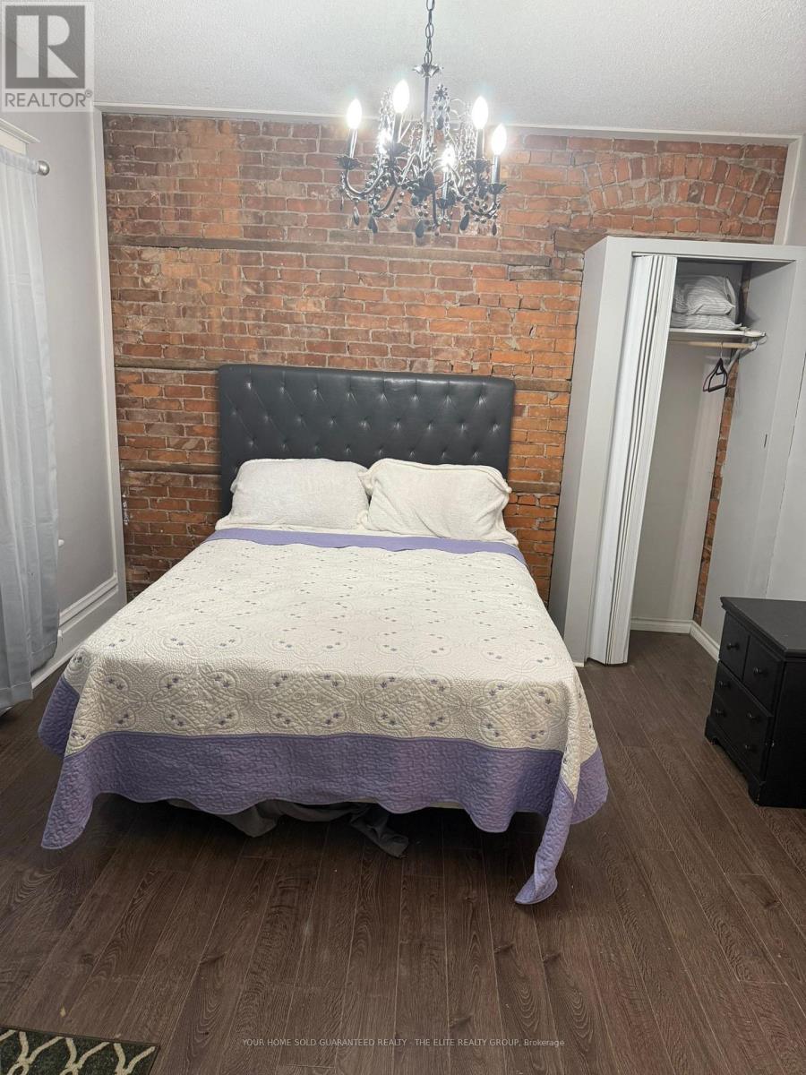 Main - 46 Grove Street, Welland, ON - Indoor Photo Showing Bedroom