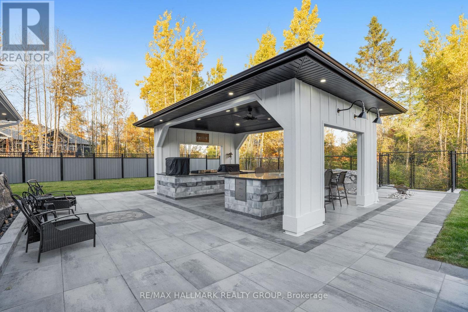 55 De La Seignerie Estates E, Champlain, ON - Outdoor With Deck Patio Veranda With Exterior