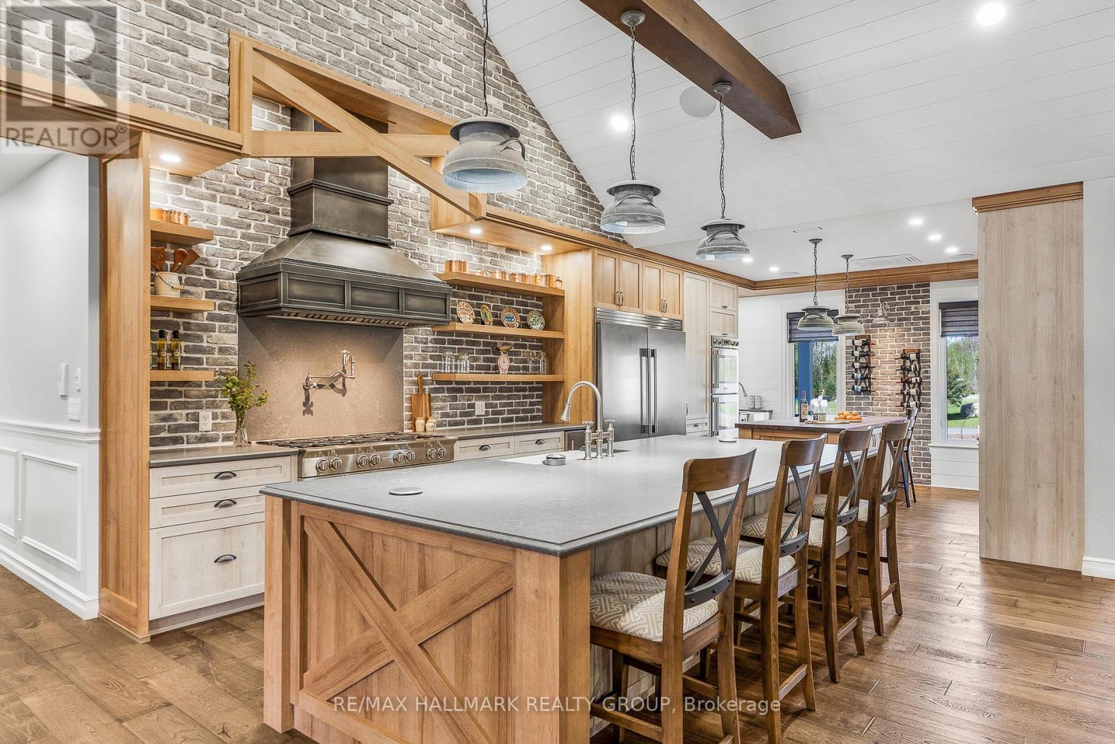 55 De La Seignerie Estates E, Champlain, ON - Indoor Photo Showing Kitchen With Upgraded Kitchen