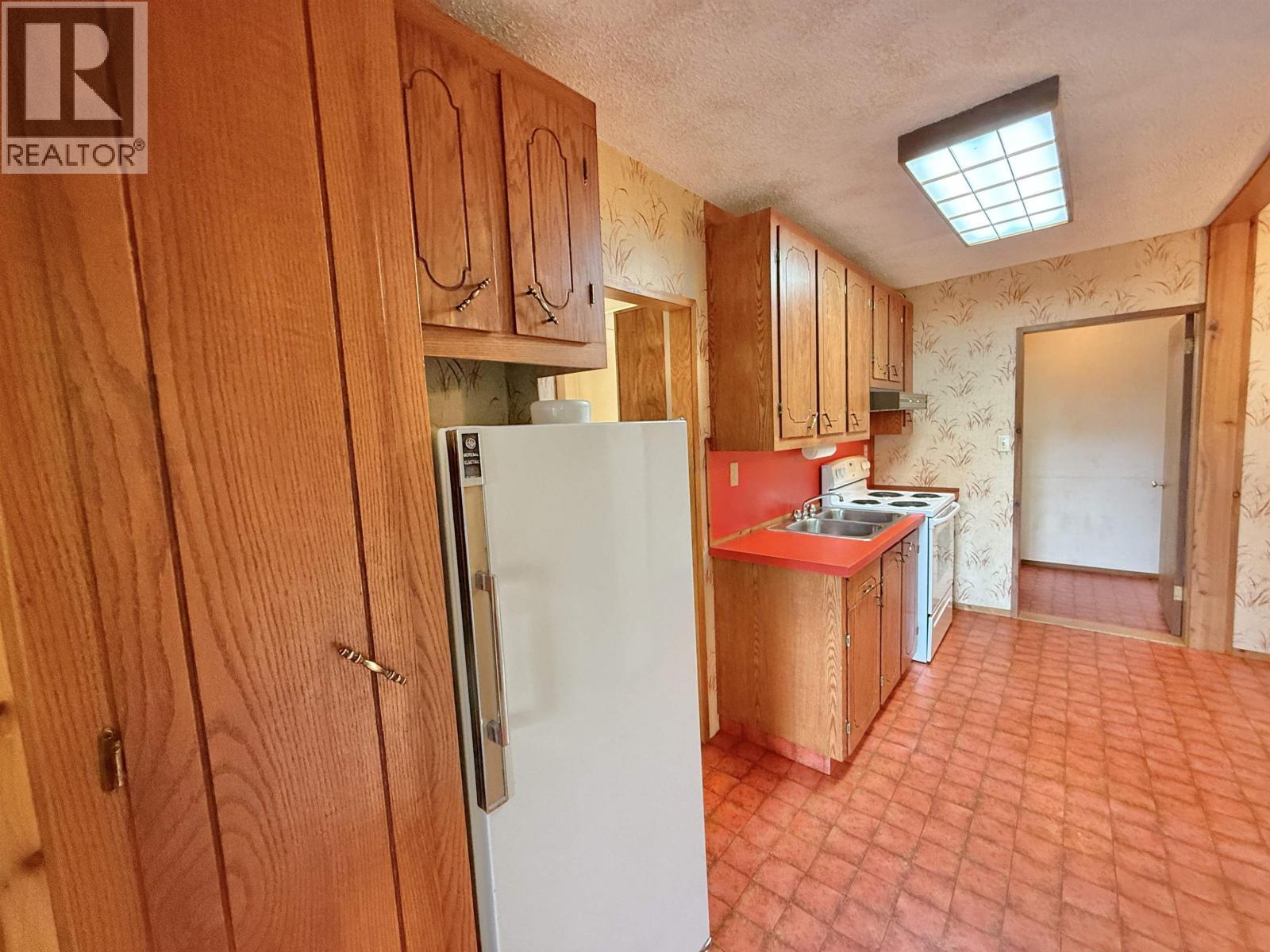 551 Edkins Street, Quesnel, BC