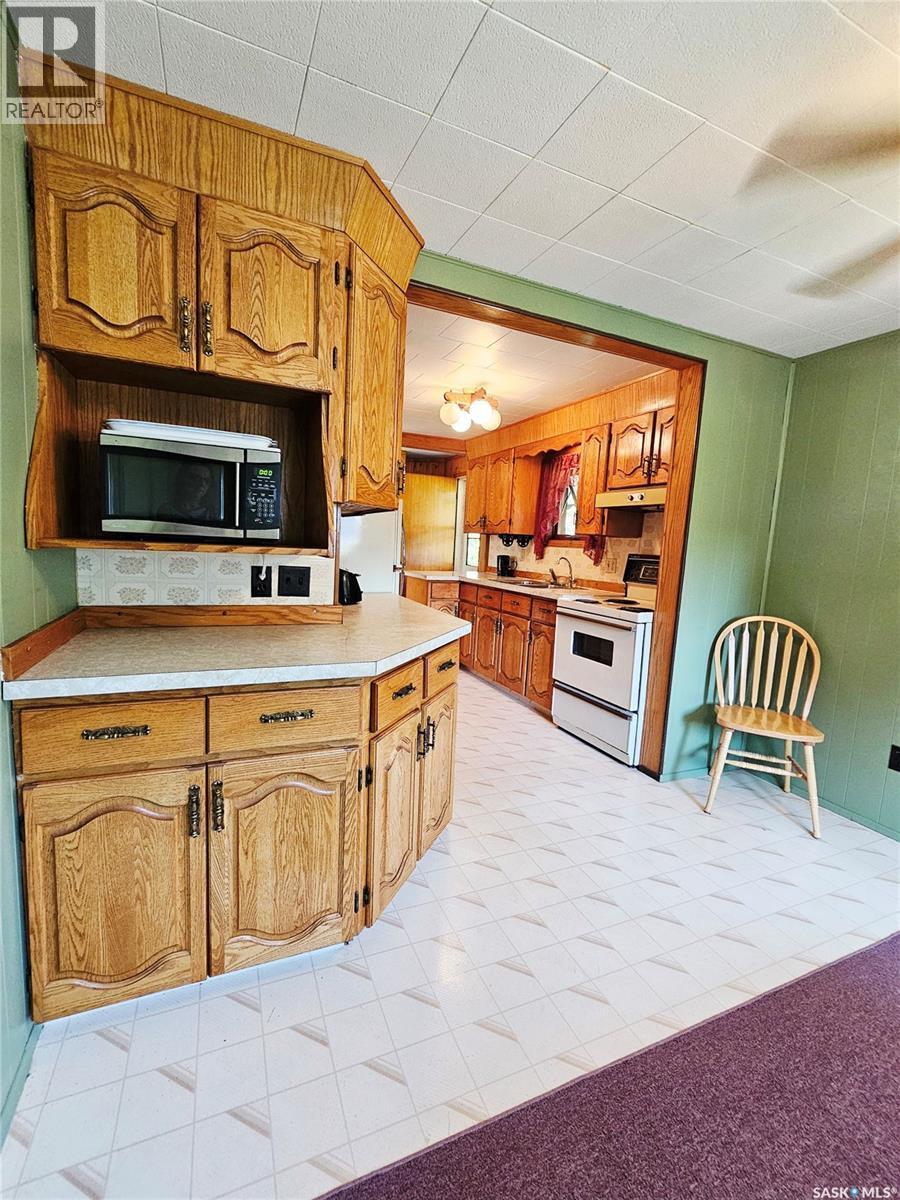 24 Joseph Street, Dubuc, SK - Indoor Photo Showing Kitchen