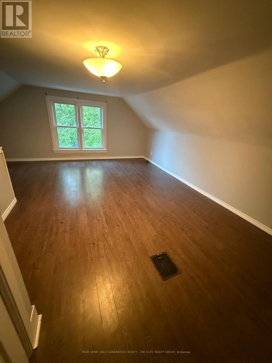 Upper - 46 Grove Street, Welland, ON - Indoor Photo Showing Other Room