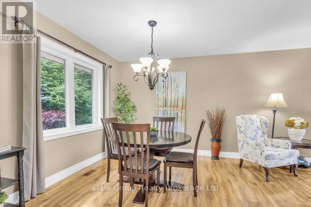 57 Mark Crescent, South-West Oxford (Sweaburg), ON - Indoor Photo Showing Dining Room