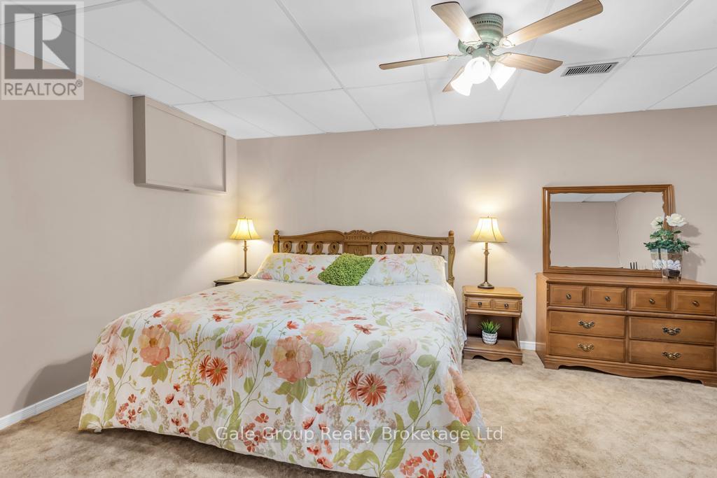 57 Mark Crescent, South-West Oxford (Sweaburg), ON - Indoor Photo Showing Bedroom