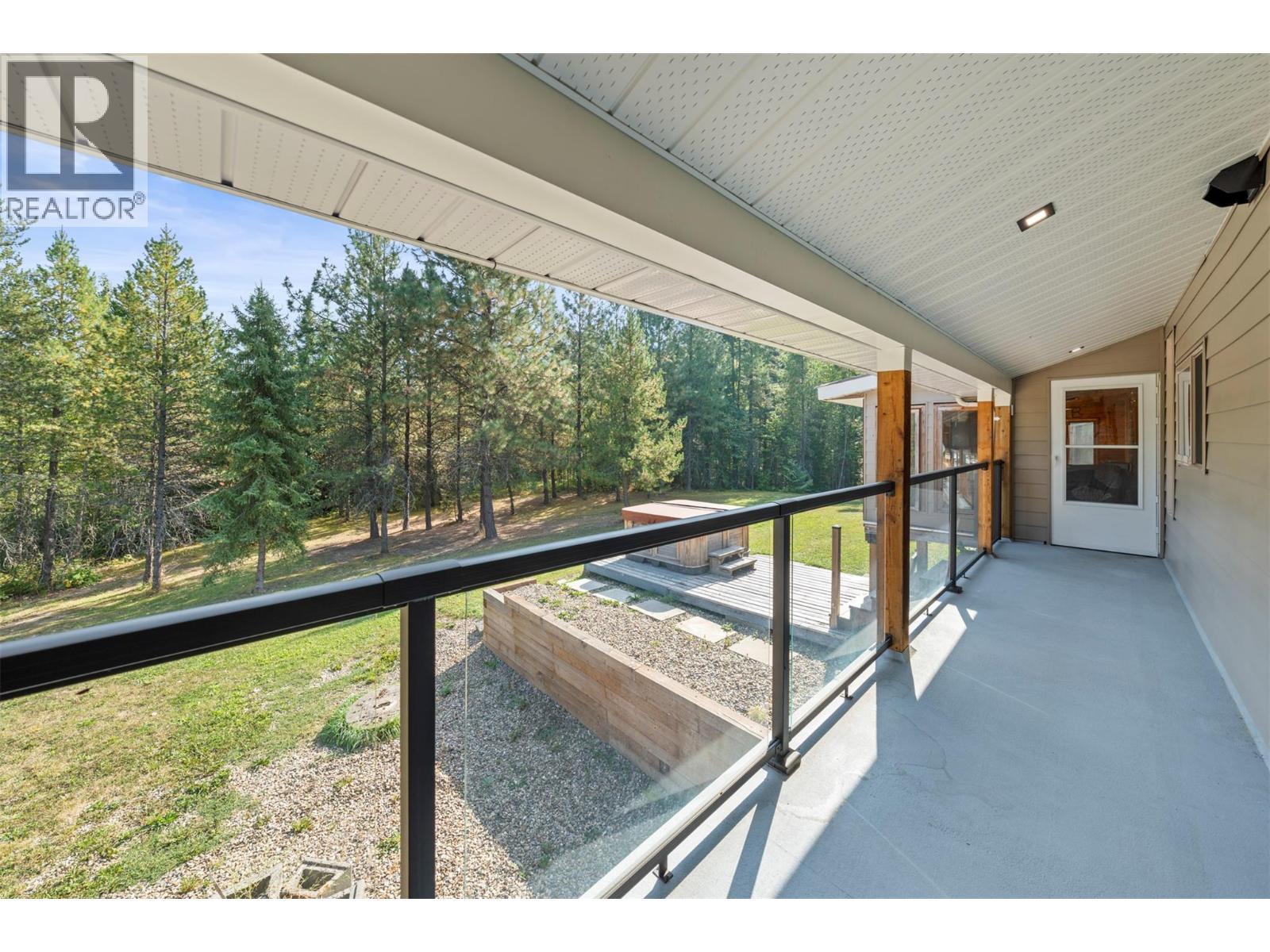 2510 Samuelson Road, Sicamous, BC - Outdoor