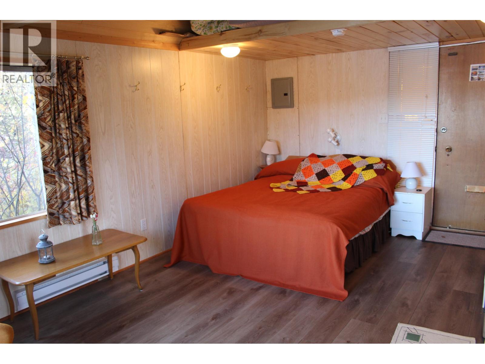 3550 Sellars Road, 100 Mile House, BC