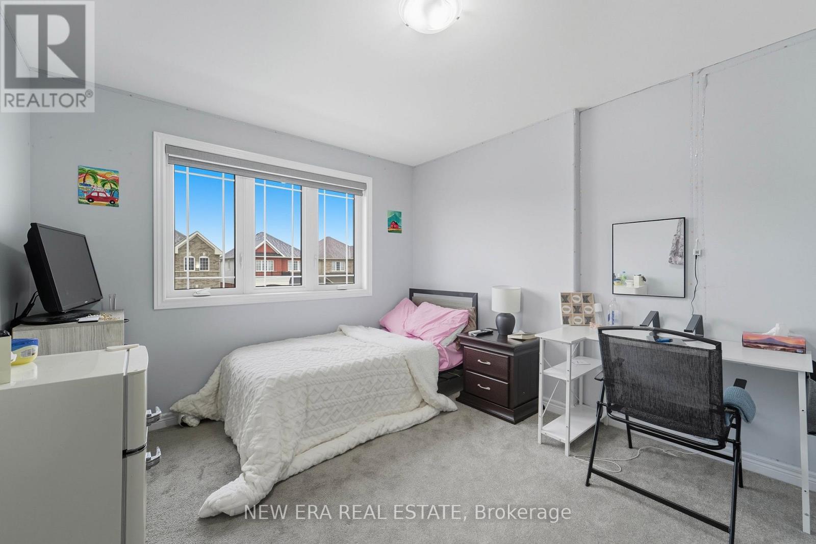 907 Bramford Terrace, Peterborough, ON - Indoor Photo Showing Bedroom