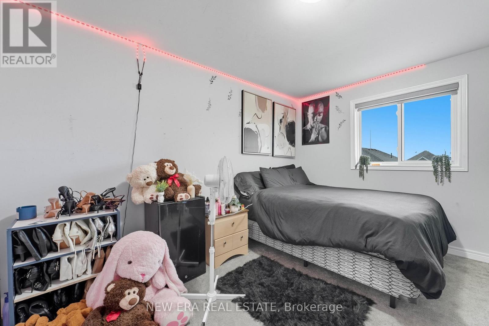 907 Bramford Terrace, Peterborough, ON - Indoor Photo Showing Bedroom
