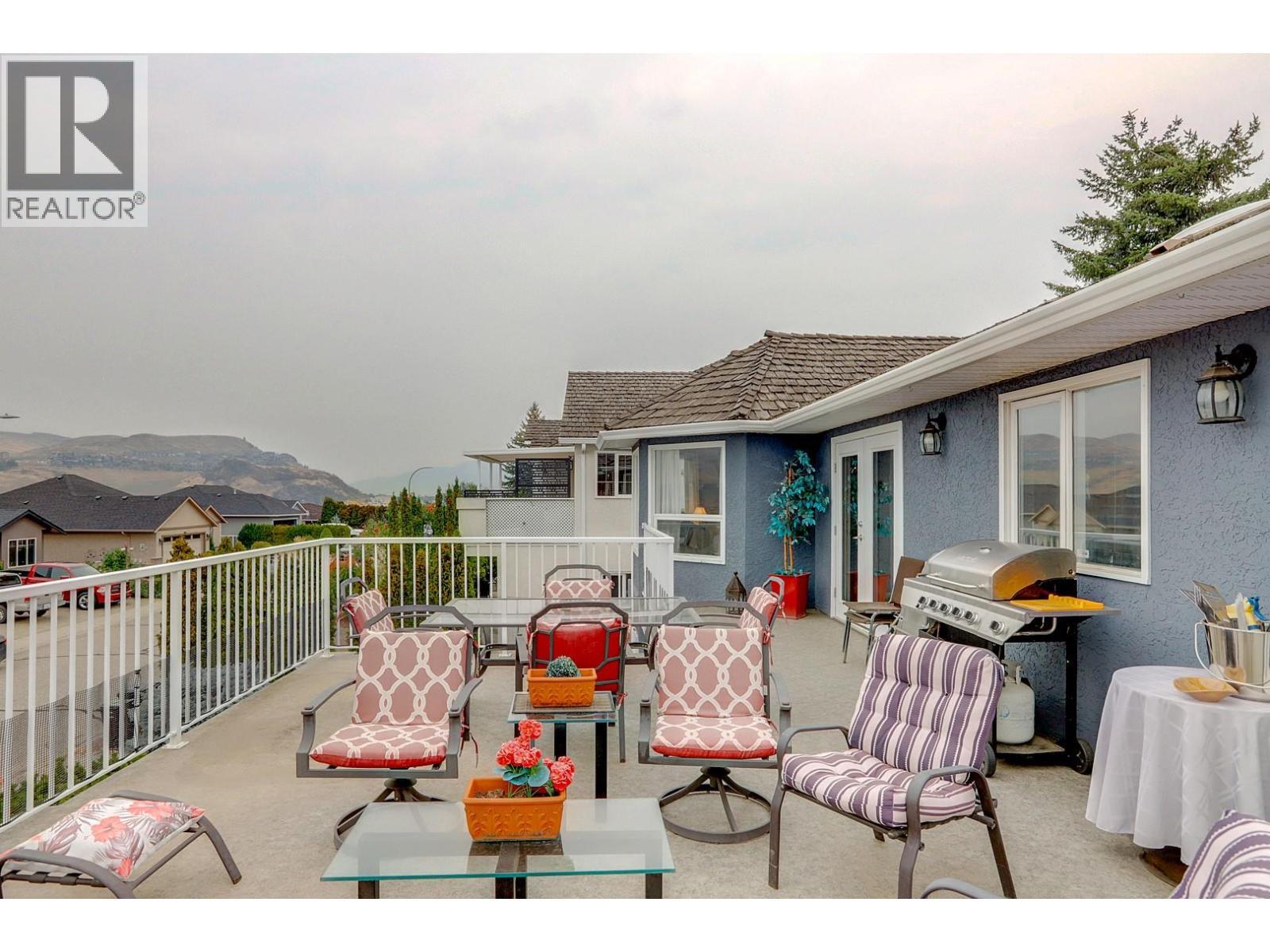 4712 Valleyview Place, Vernon, BC - Outdoor With Deck Patio Veranda