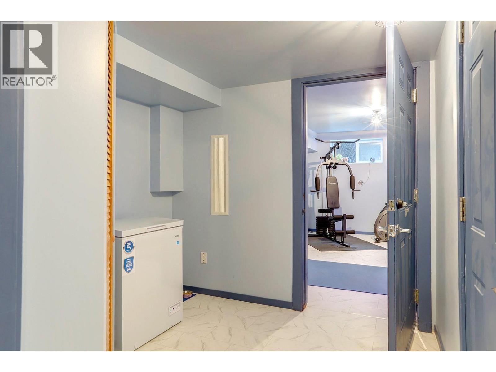 4712 Valleyview Place, Vernon, BC - Indoor Photo Showing Other Room