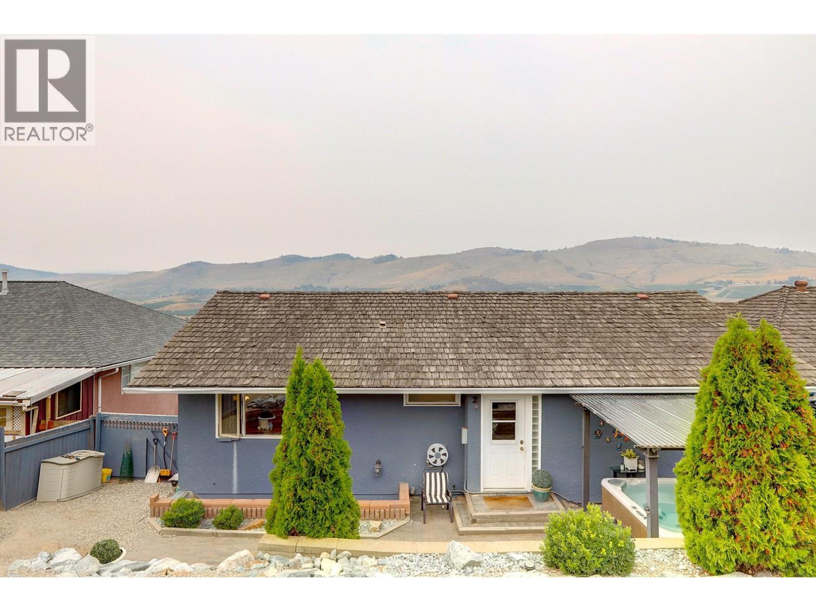 4712 Valleyview Place, Vernon, BC - Outdoor