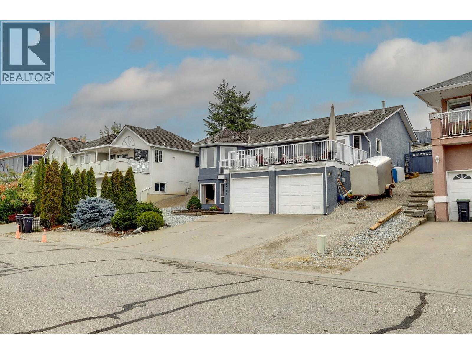 4712 Valleyview Place, Vernon, BC - Outdoor