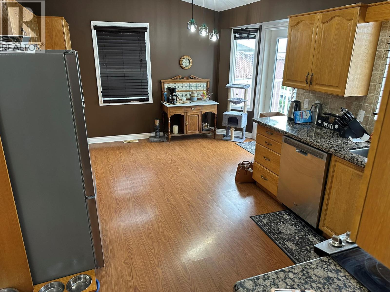 4712 Valleyview Place, Vernon, BC - Indoor