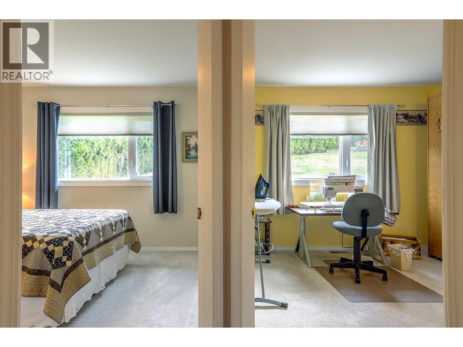 8905 Orchard Ridge Drive, Coldstream, BC - Indoor Photo Showing Bedroom