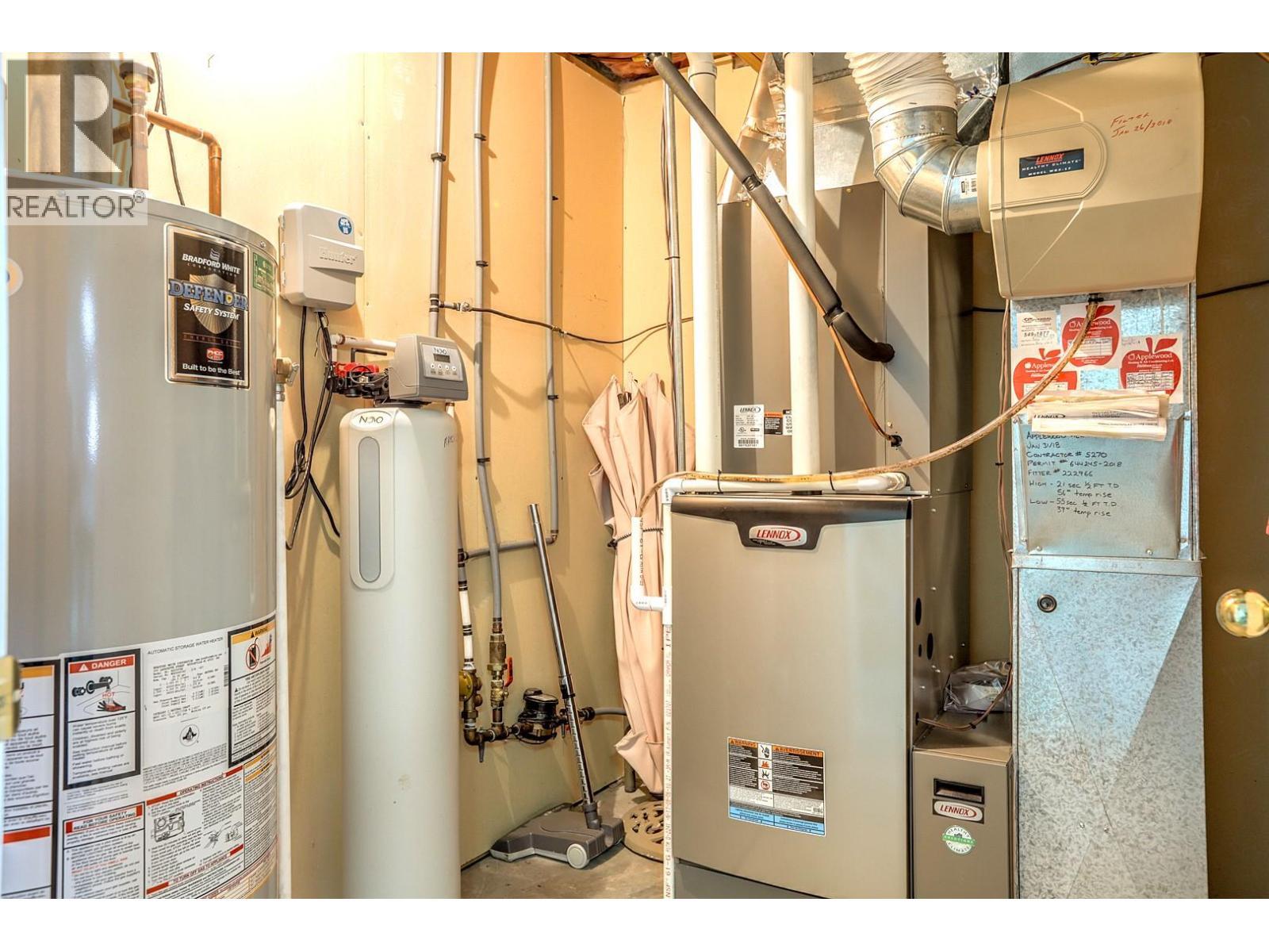 8905 Orchard Ridge Drive, Coldstream, BC - Indoor Photo Showing Basement