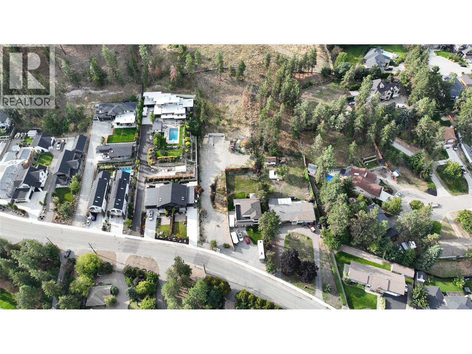 757 Barnaby Road Unit# 3, Kelowna, BC - Outdoor With View