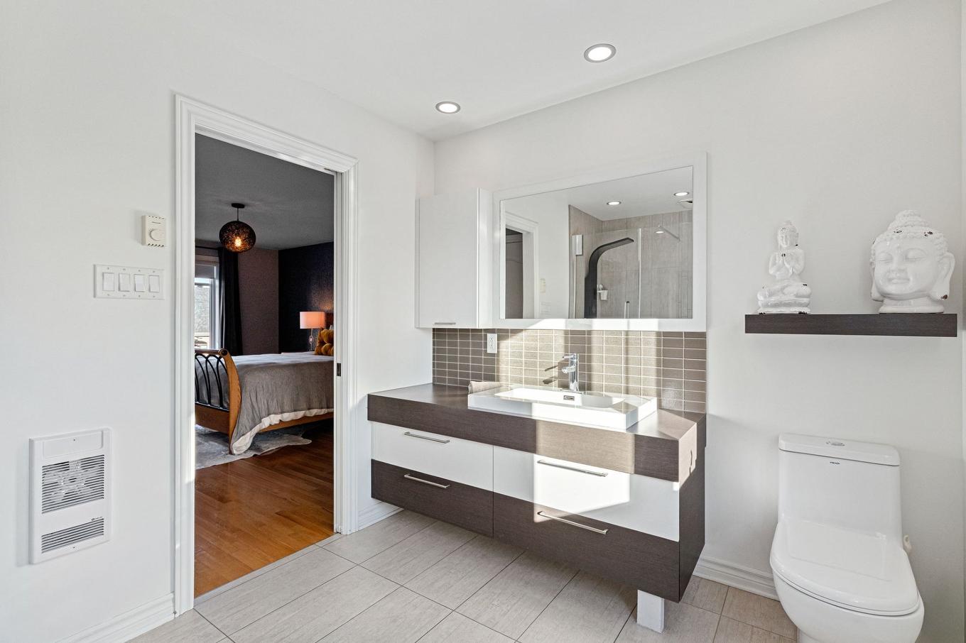 Salle de bains attenante à la CCP - 314 Rue De Gascogne, Boucherville, QC - Indoor Photo Showing Bathroom