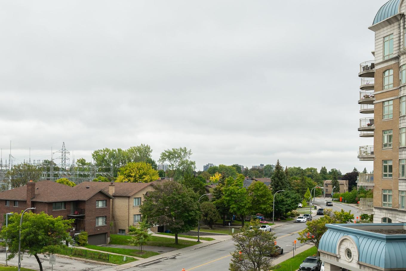 View - 403-5700 Boul. Cavendish, Côte-Saint-Luc, QC - Outdoor With Balcony