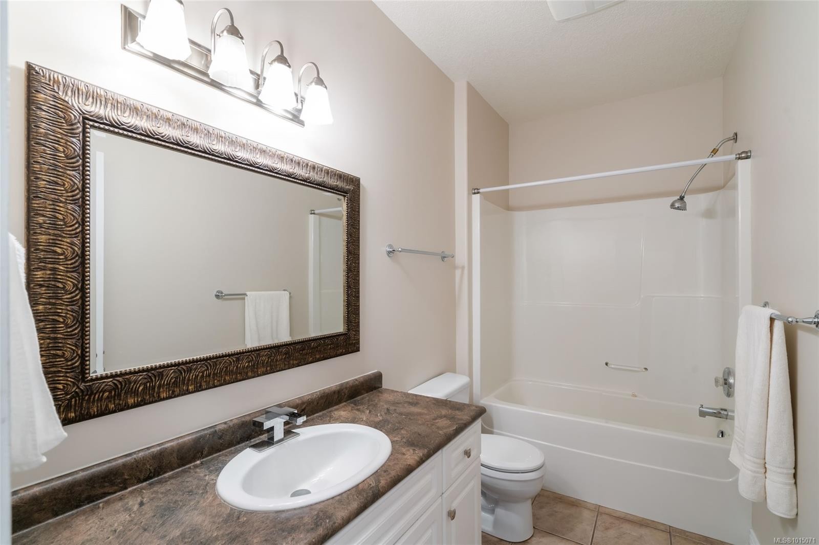 4957 Ney Dr, Nanaimo, BC