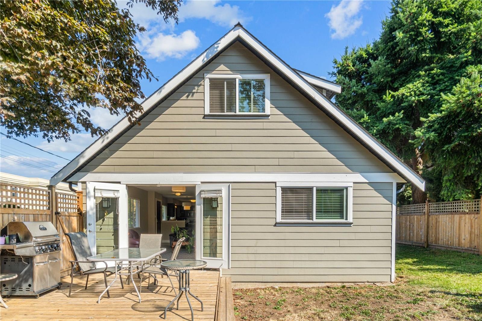 222 Morison Ave, Parksville, BC