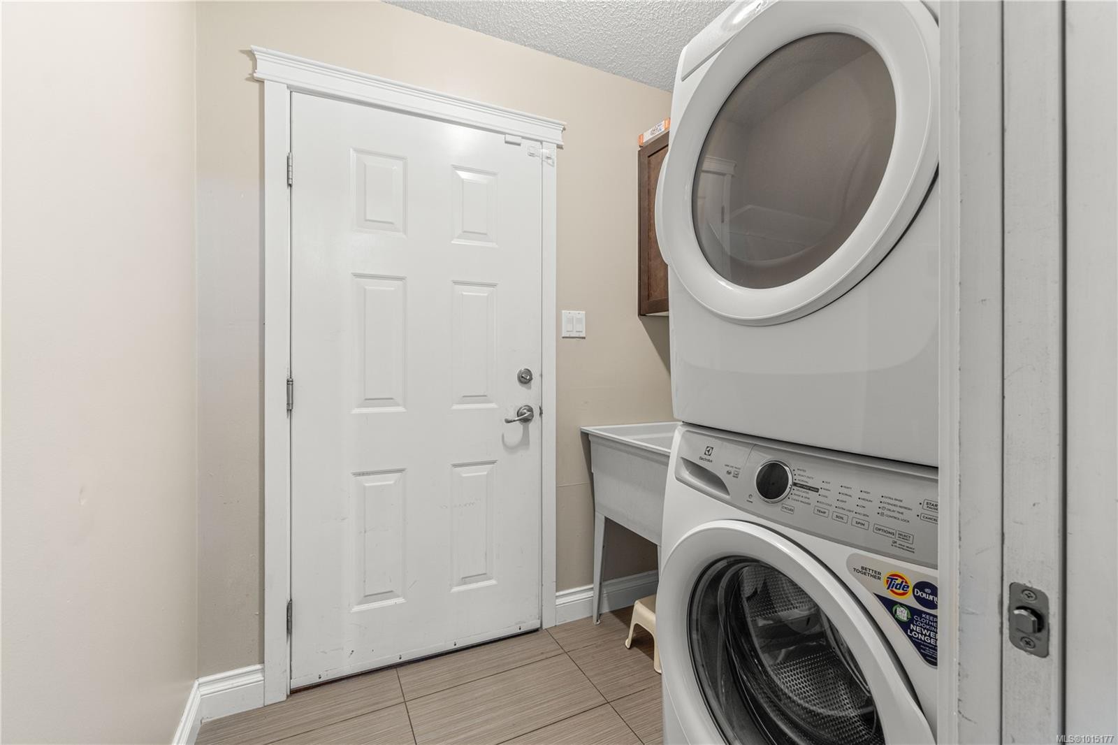 222 Morison Ave, Parksville, BC