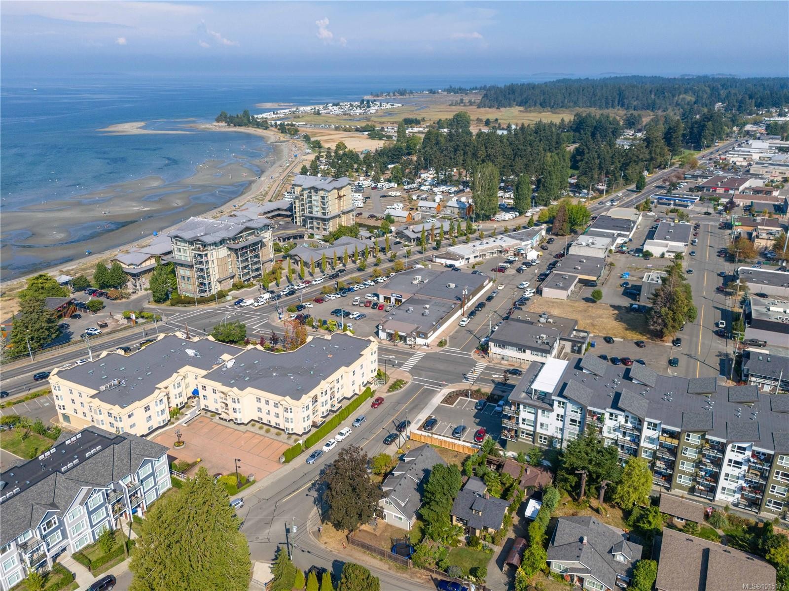 222 Morison Ave, Parksville, BC