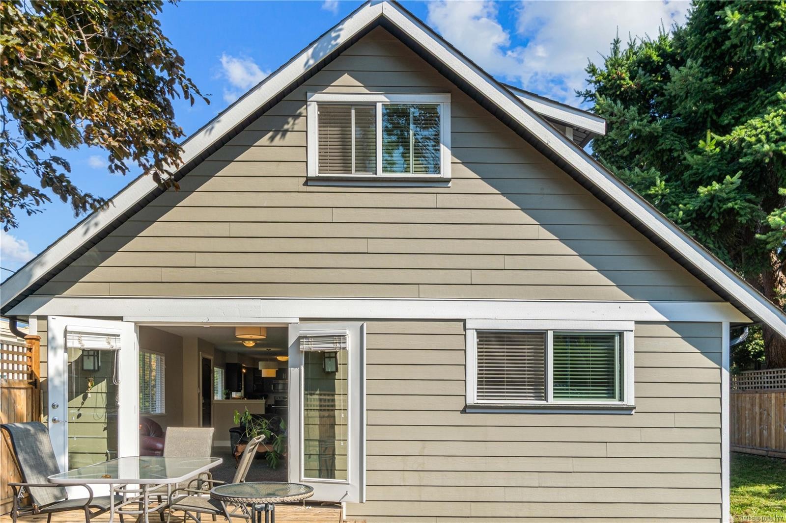 222 Morison Ave, Parksville, BC