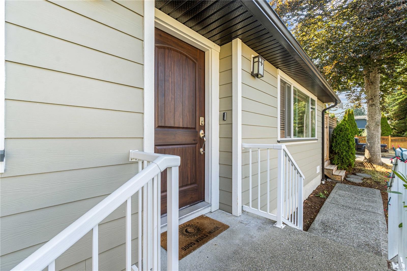 222 Morison Ave, Parksville, BC