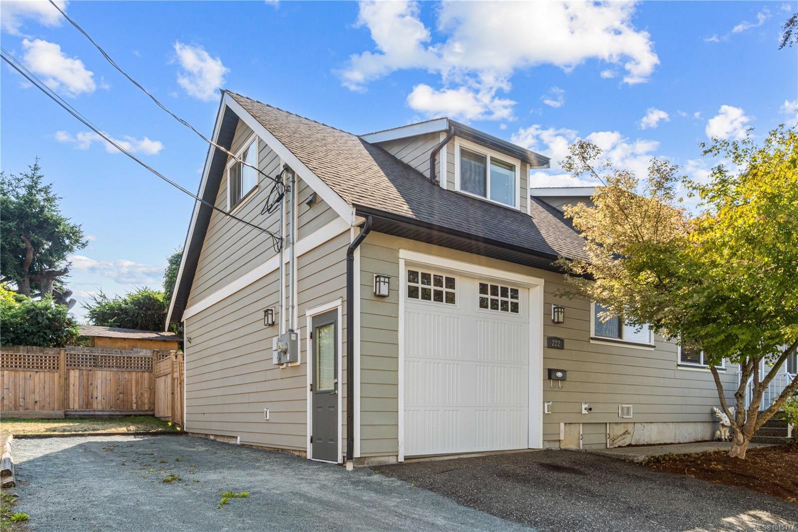 222 Morison Ave, Parksville, BC