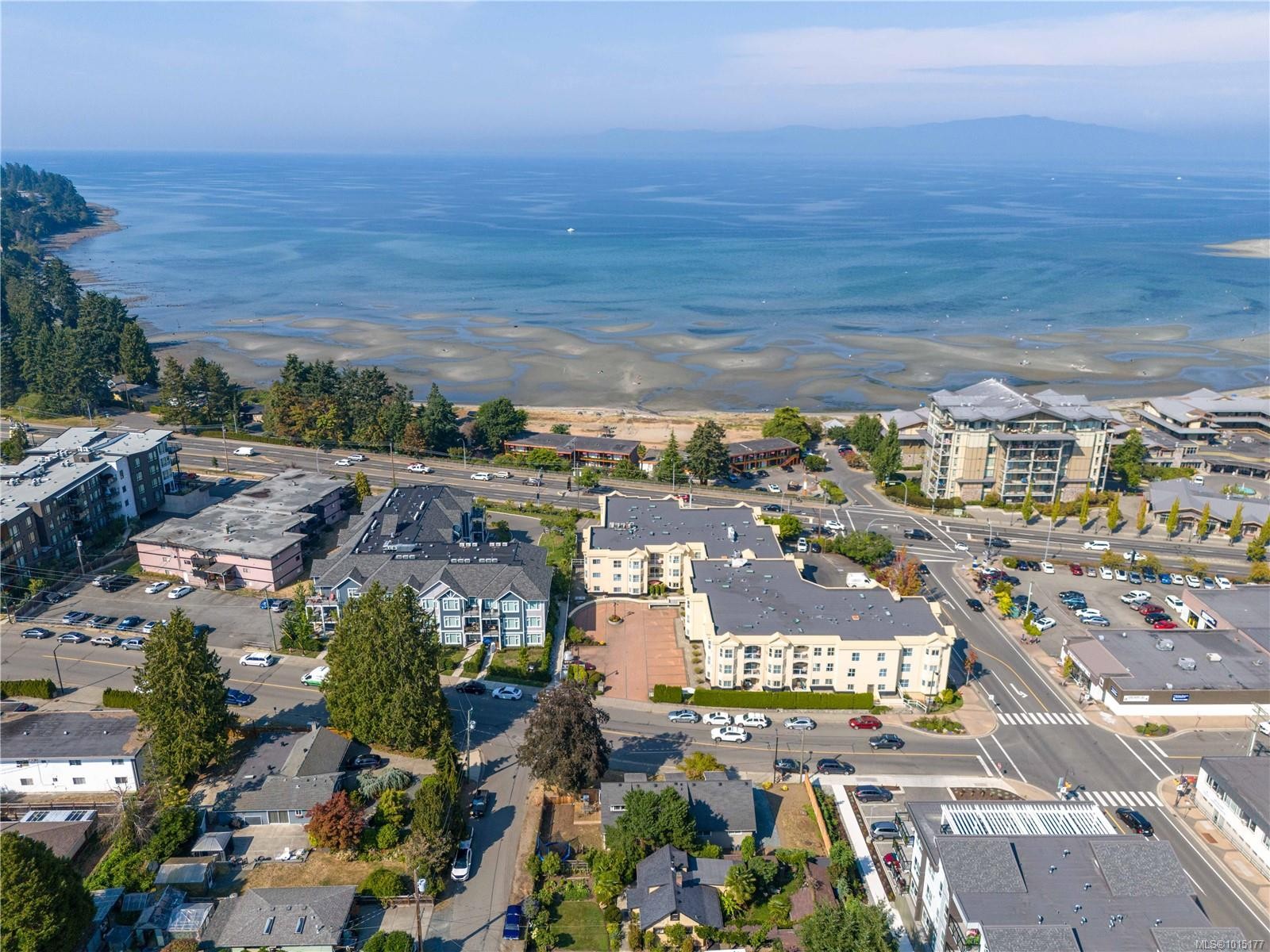 222 Morison Ave, Parksville, BC