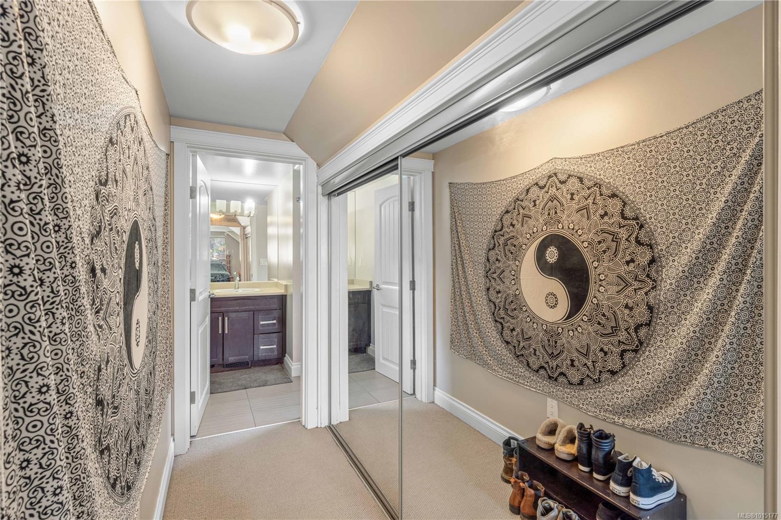 222 Morison Ave, Parksville, BC