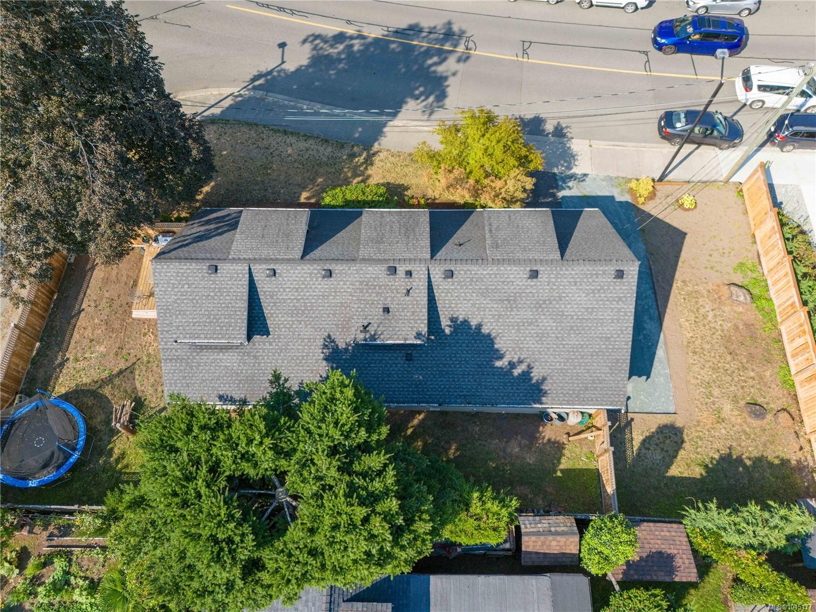 222 Morison Ave, Parksville, BC