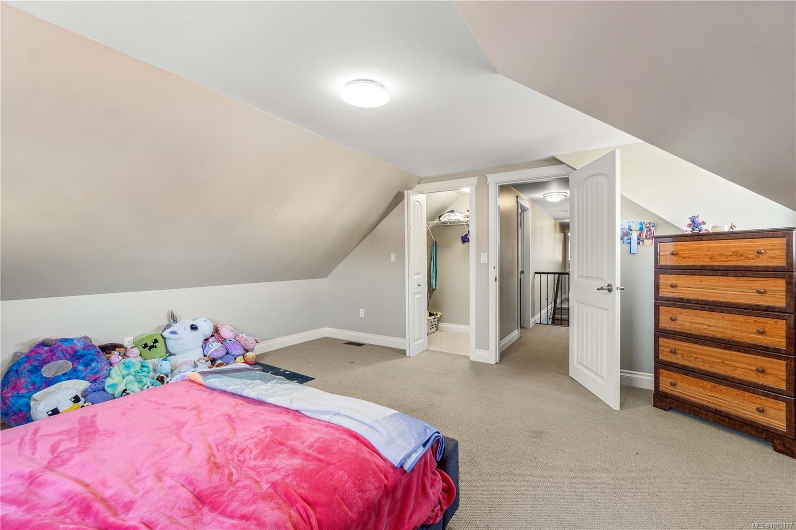 222 Morison Ave, Parksville, BC