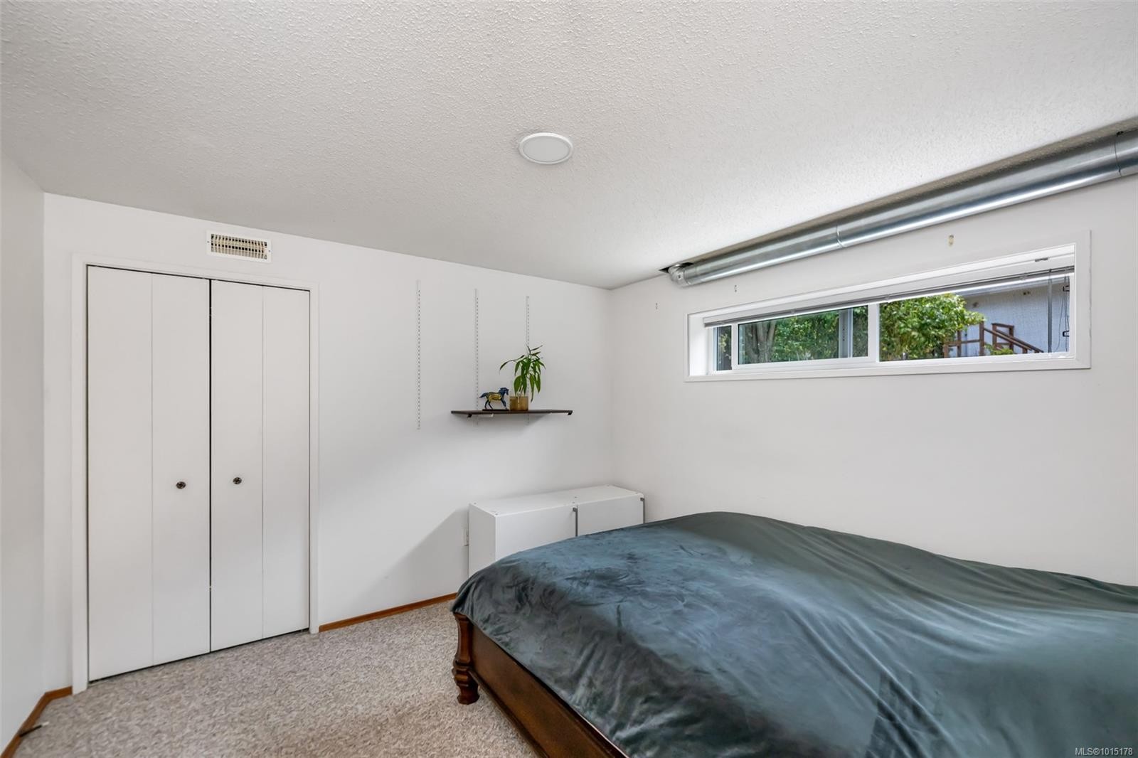 1935 San Juan Ave, Saanich, BC