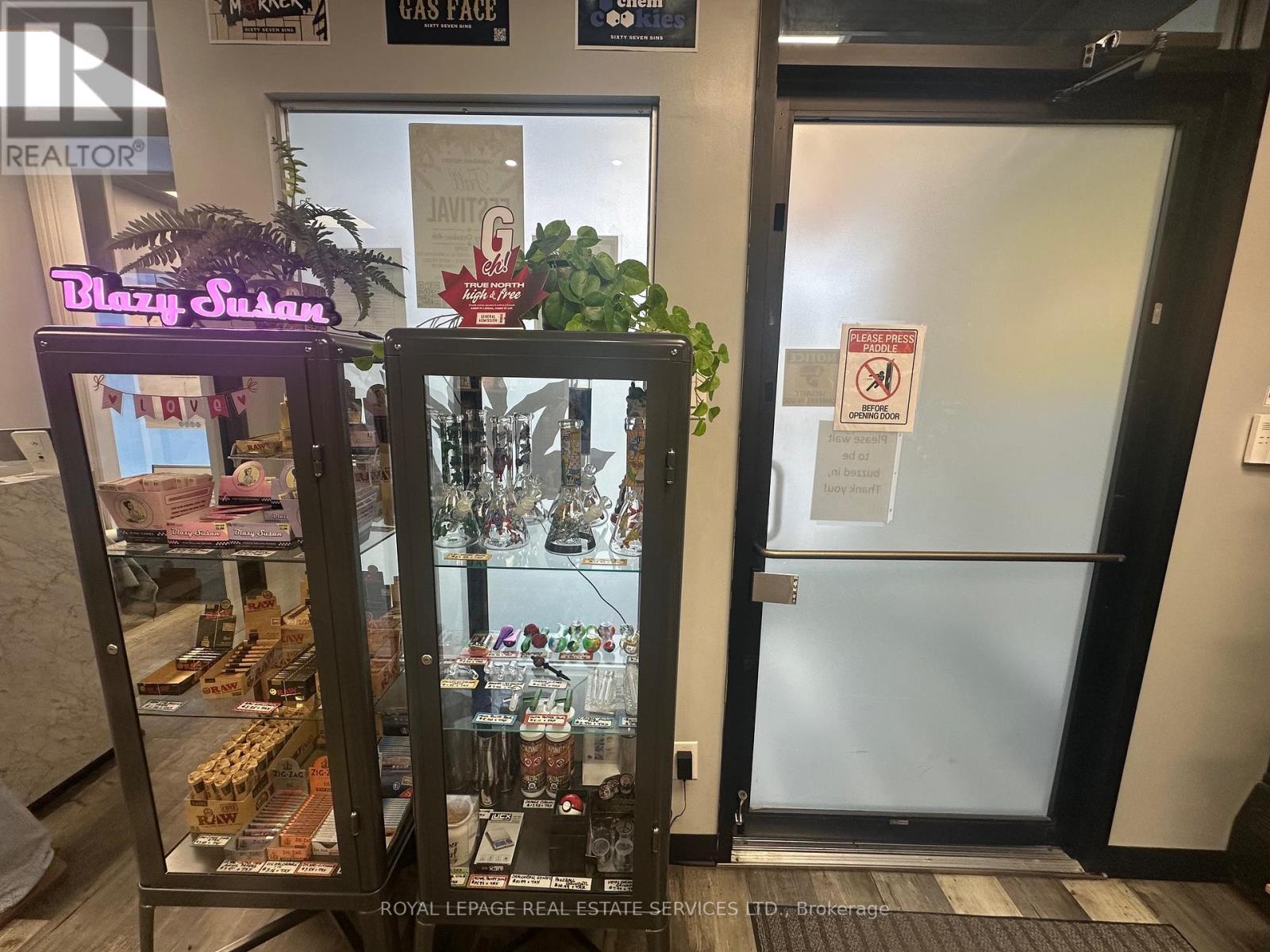 22 Tisdale Street S, Hamilton, ON