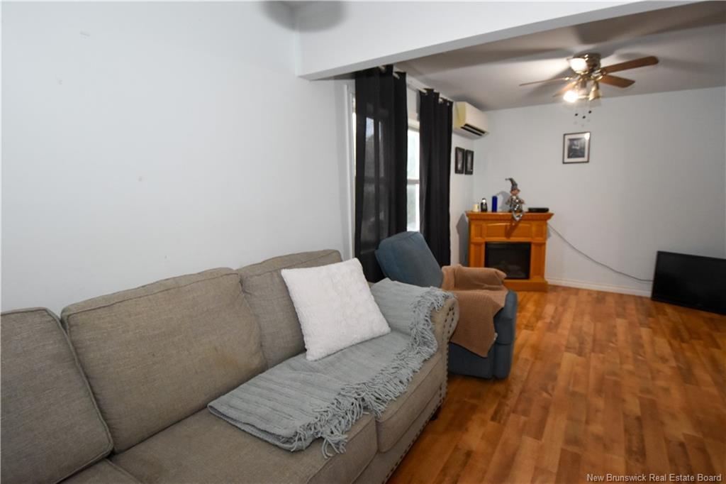 480 Pointe-À-Bouleau St, Tracadie, NB