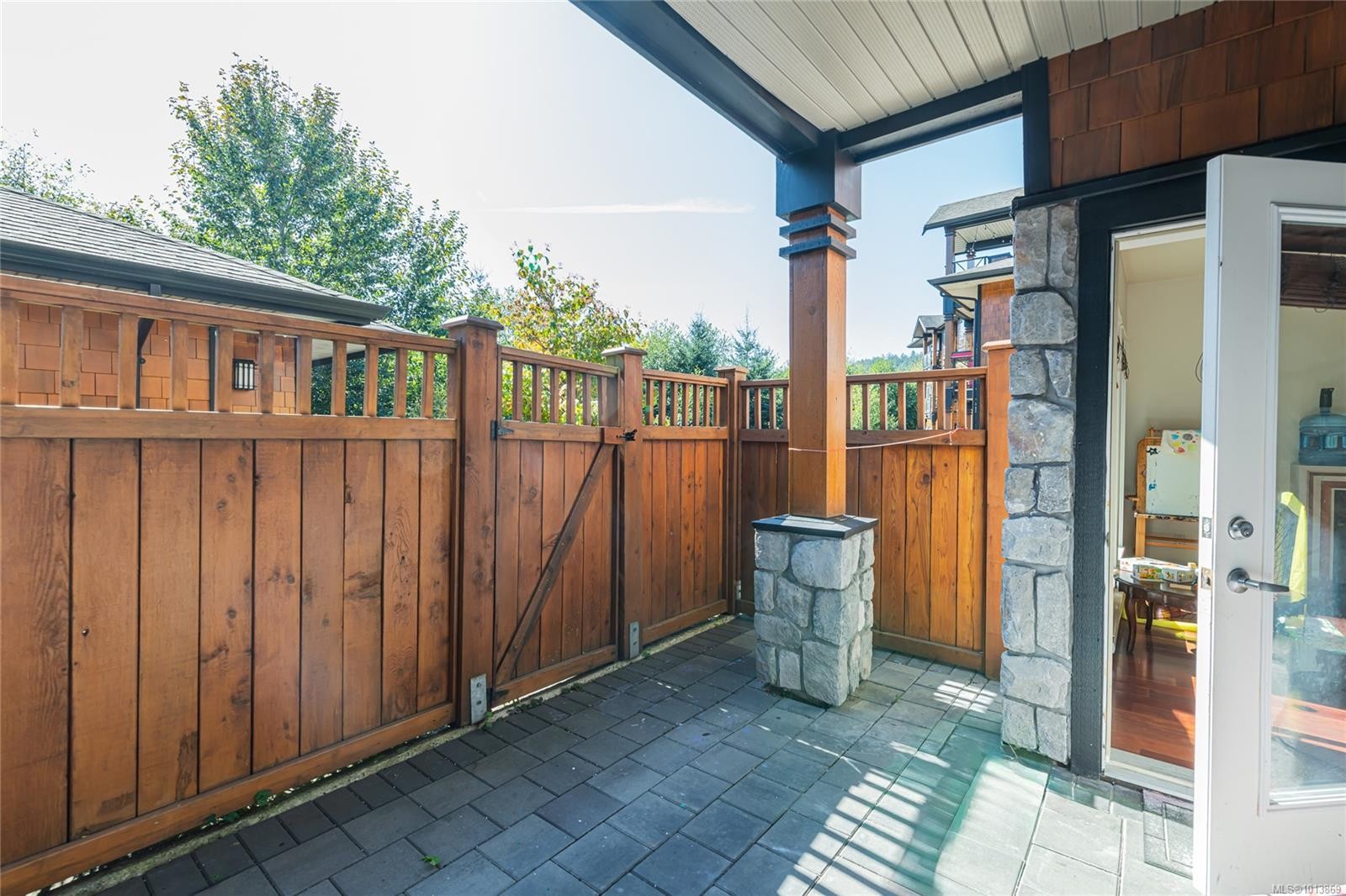 103-201 Nursery Hill Dr, View Royal, BC - Outdoor With Exterior