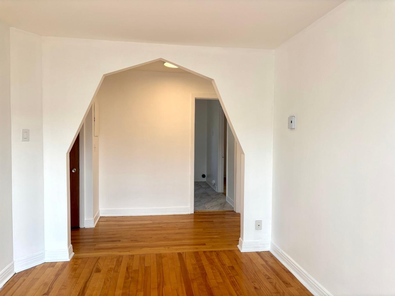 Family room - 4-4570 Rue Bélanger, Montréal (Rosemont/La Petite-Patrie), QC - Indoor Photo Showing Other Room