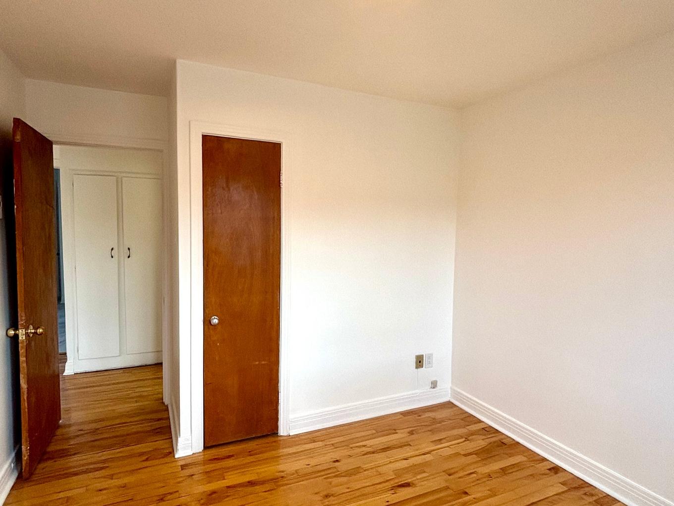 Bedroom - 4-4570 Rue Bélanger, Montréal (Rosemont/La Petite-Patrie), QC - Indoor Photo Showing Other Room