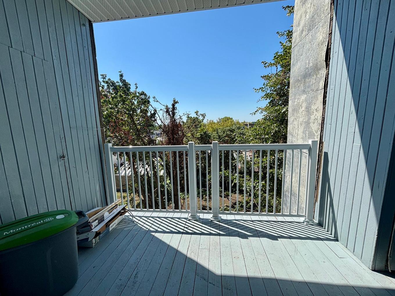 Balcony - 2138-Boul. Grand, Montréal (Côte-Des-Neiges/Notre-Dame-De-Grâce), QC - Outdoor With Exterior