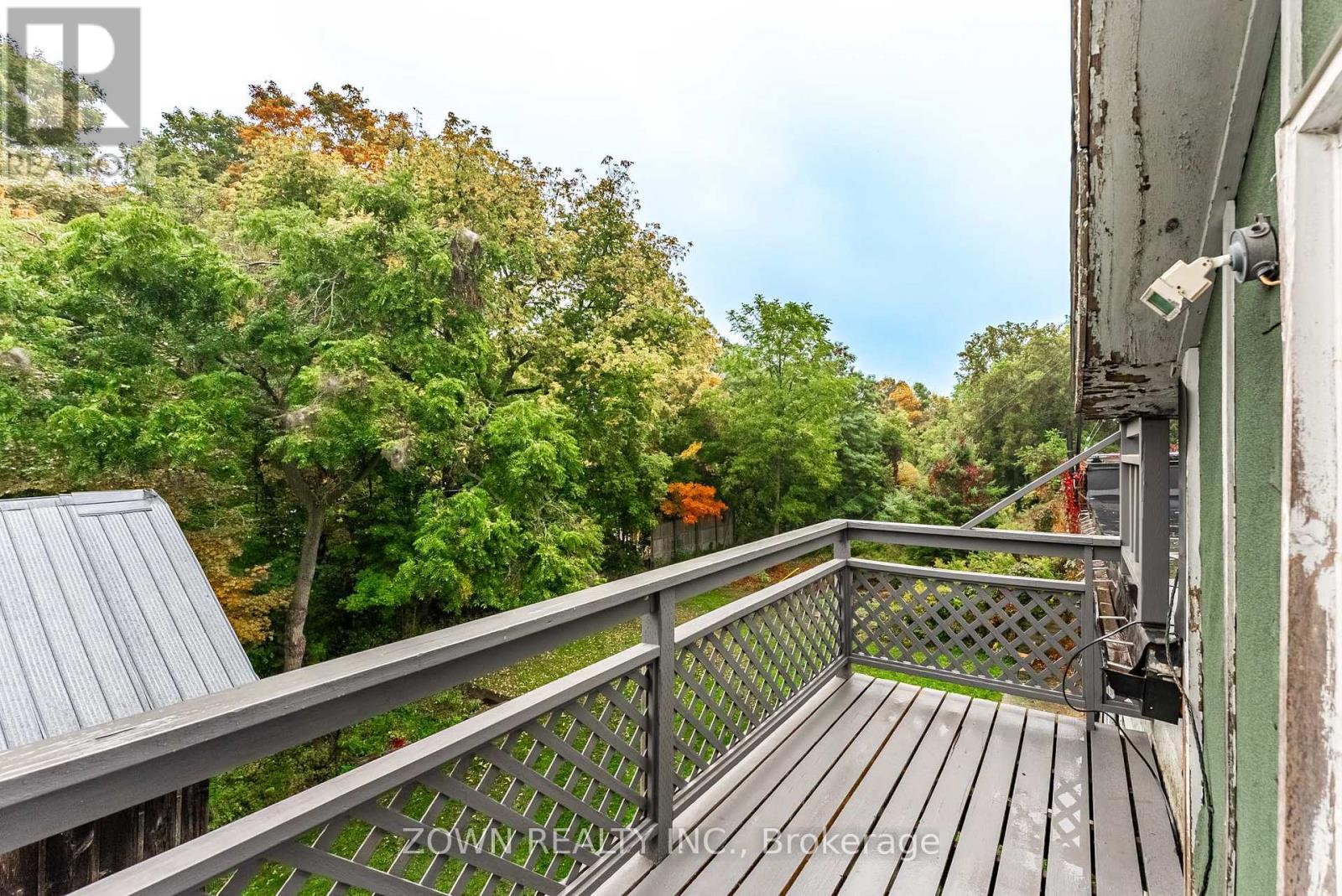 Upper - 17277 Old Main Street, Caledon, ON