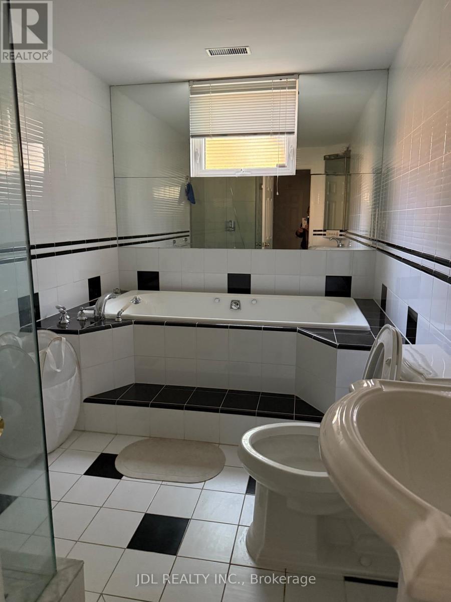 Bsmt - 9 Finchgate Court, Toronto, ON - Indoor