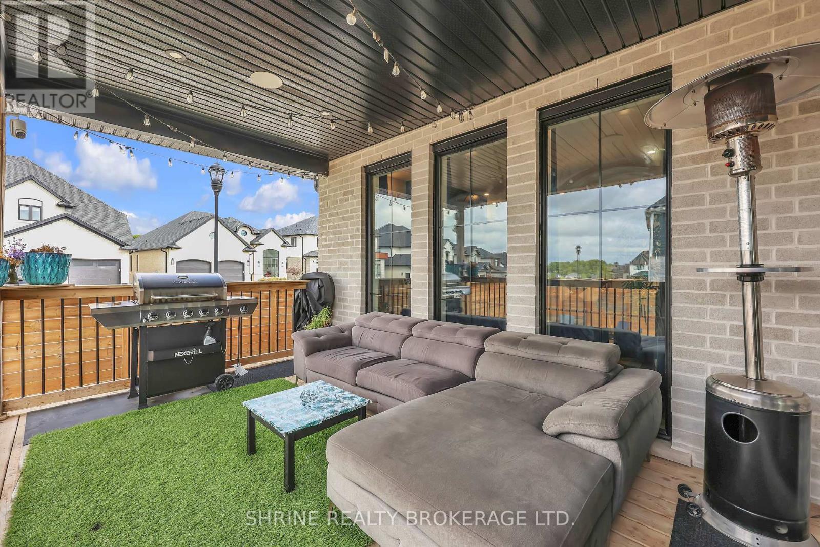 1866 Fountain Grass Drive, London South (South B), ON - Outdoor With Deck Patio Veranda With Exterior