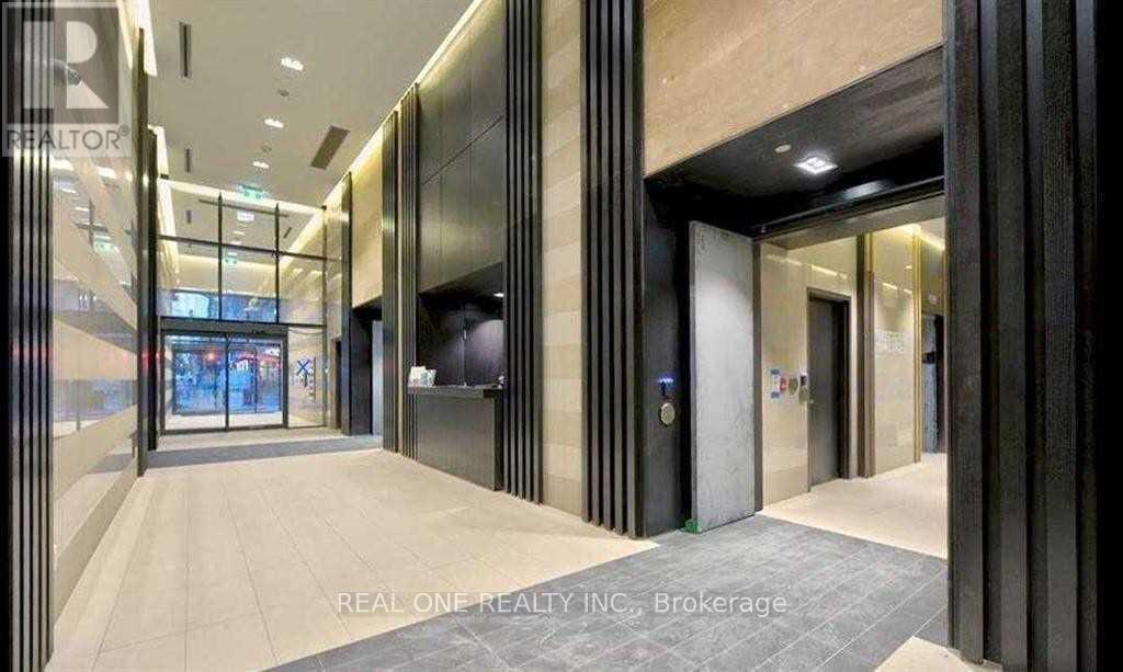 2809 - 501 Yonge Street, Toronto, ON - Indoor Photo Showing Other Room