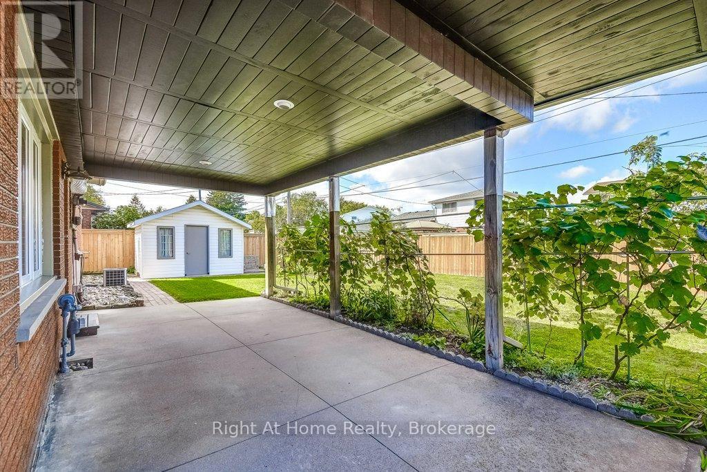 207 Montmorency Drive, Hamilton (Red Hill), ON - Outdoor