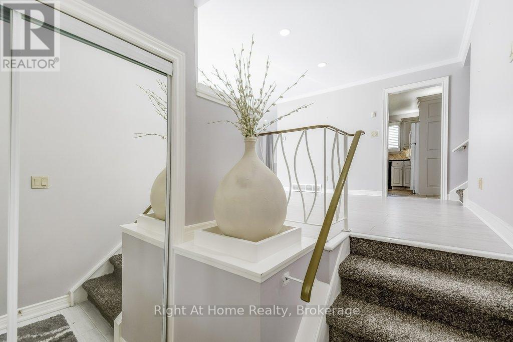 207 Montmorency Drive, Hamilton (Red Hill), ON - Indoor Photo Showing Other Room