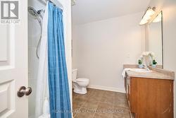 4pc Bathroom - 2nd Floor -