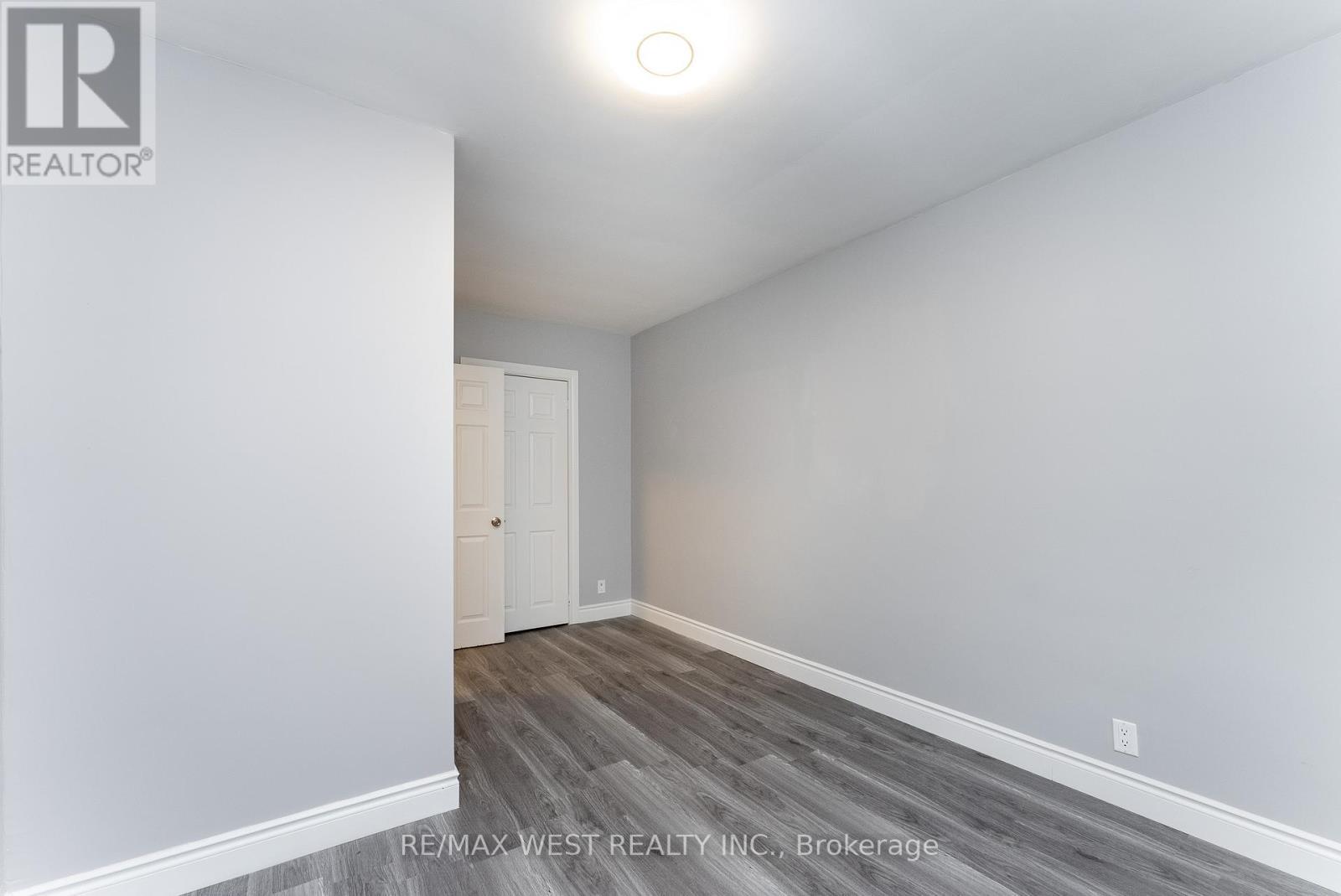 368 Fountain Street S, Cambridge, ON - Indoor Photo Showing Other Room